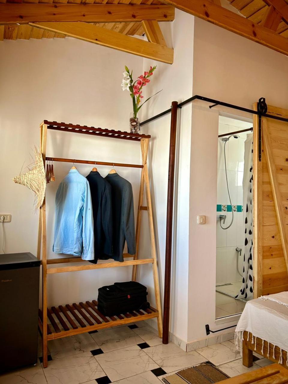 Guest house L'artisan Harqalah